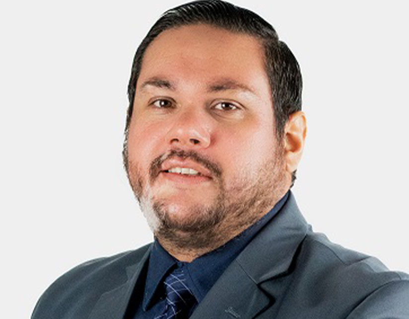 Marketing Director - Victor Araiza